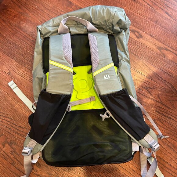 Gossamer Gear Loris 25 Dayback - Picture 5 of 6